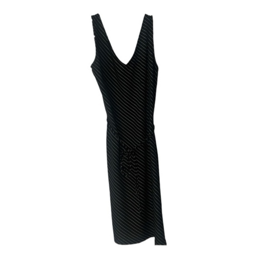 Women’s dress size S